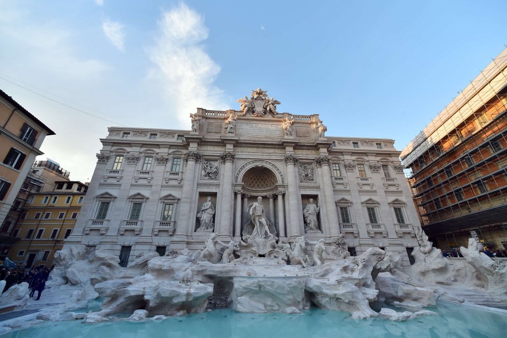 Glowing And Flowing: Trevi Fountain Reopens After Restoration | ITALY ...