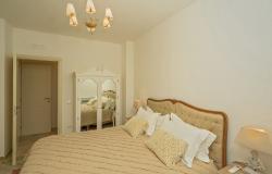 Luxury Newly Renovated 2 Bed Italian Palazzo Apartment  - Palazzo Maratea 18
