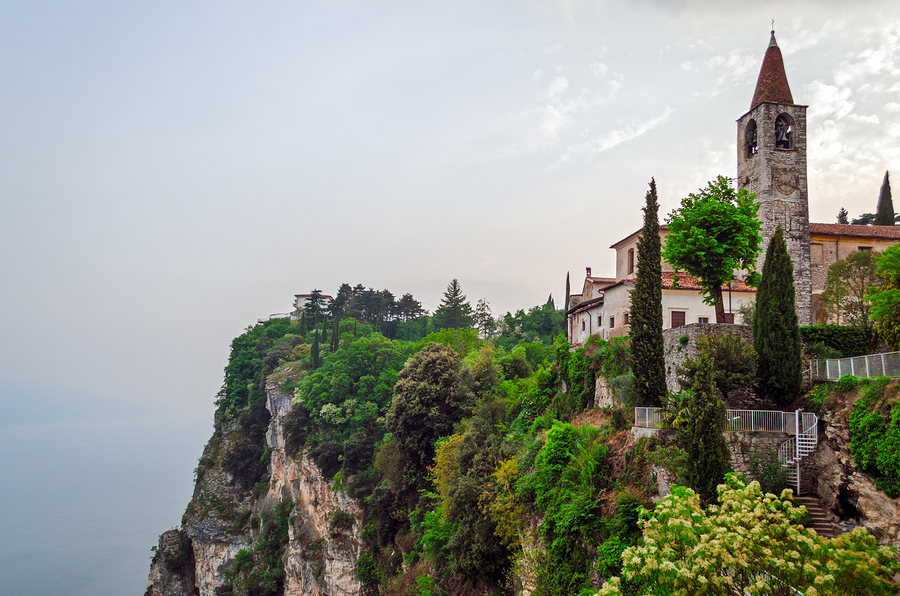 See Italy's Treasures On Foot: Our Hiking Guide