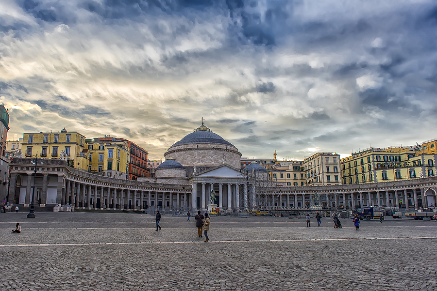 How To See Naples On Foot In A Day | ITALY Magazine