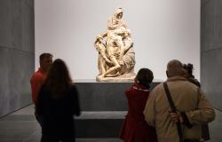 Wolsey's Angels: the V&A seeks to acquire four sculptures