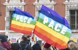 Peace flags in Italian city 