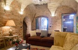 Palazzo Scarsini Apartment, Petritoli - Luxury Rental