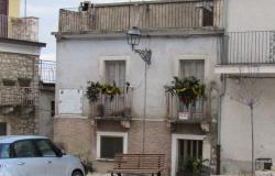 Historic, stone property in the old part of town with amazing sun terrace. 10