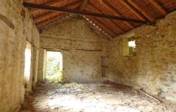 FARMHOUSE FOR SALE IN LANGHE AREA