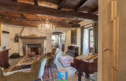 Prestigious Manor House 20