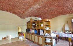 B&B for sale in Monferrato area with land