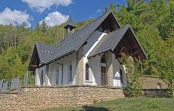 Restored Langhe Country House with a Chapel and Park - NLB033