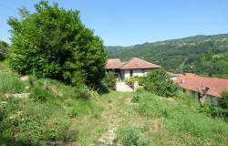 A farmhouse in a hamlet in the Alta Langa - GZG010