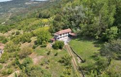 Farmhouse with Views onto the Valley - LVC002