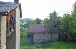 Original Stone Houses with 8 Hectares of Land - PMP004