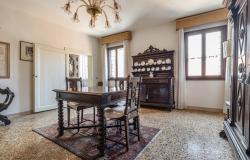 VENICE – Fascinating land/sky townhouse in the heart of Cannaregio. Ref. 190 c 26