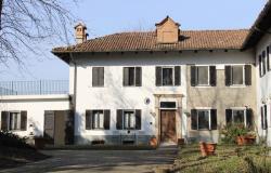 Country house for sale in langhe area