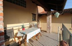 House with Pool Amid Vineyards / BLV029