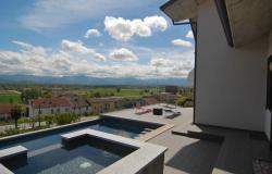 Villa with Pool and Stunning Views / MGP001