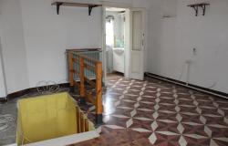 Stone town house, 100sqm garden, renovated, 2 bathrooms, with beautiful views, historic center, light, easy access, 200 meters to coffee shop, 2km to Lake Bomba  11