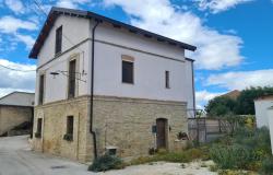 1800s fully restored, detached, stone town house with swimming pool, garden, 3 beds, open views, 2km to town  0