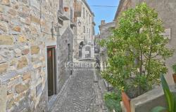 Charming Renovated Gem in Historic Centre 8