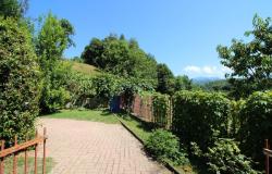 Villa with Garden and Terrace / VCF006