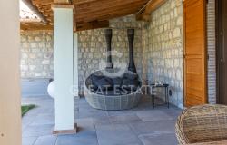 Casale in vendita in Umbria con spa interna 13