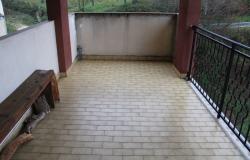 Renovated 3 bed apartment of 100sqm, terraces, garden, basement of 50sqm, amazing views, quiet spot, central heating  1