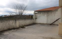 Bungalow, town house close to all services, terrace, garden, 8km to beach, habitable, 7 rooms, 3 beds, mountain views 1