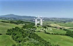 Authentic Tuscan farmhouse with pool, garden &amp;amp; panoramic views 19