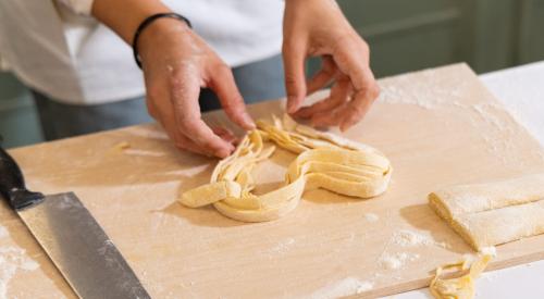 Eat and Walk Italy Italian pasta cooking class