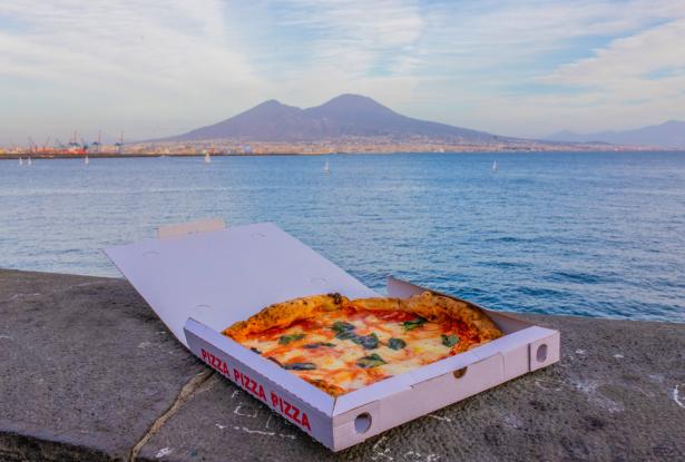 pizza margherita in Naples