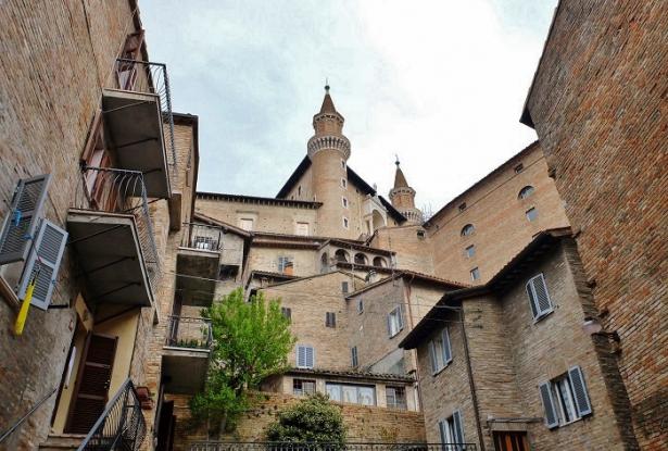 urbino le marche 