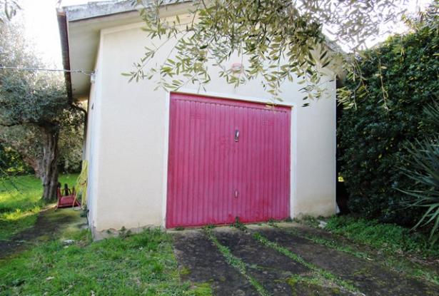 Beach house for sale in Abruzzo Italy