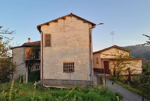 Semidetached House in a Hamlet in Southern Piemont - TRM001 Semidetached House in a Hamlet in Southern Piemont - TRM001