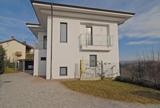 Villa for sale in langhe area Villa for sale in langhe area