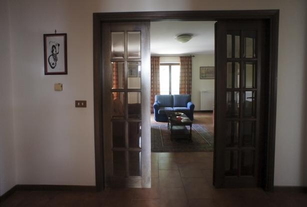 Looking from entrance hall into sitting room