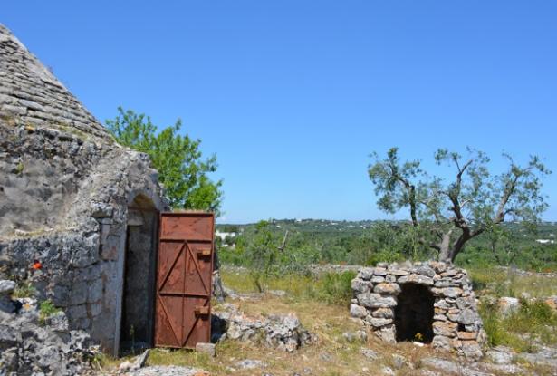 Trulli with panoramic views 0