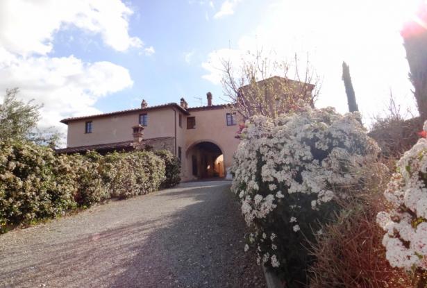 Apartment with swimming pool - San Gimignano 0