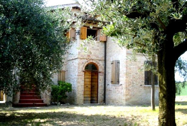 Casa La Fonte in Le Marche 0