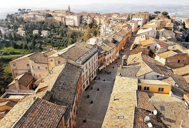 Scuola Dante Alighieri Campus L Infinito Recanati ITALY Magazine