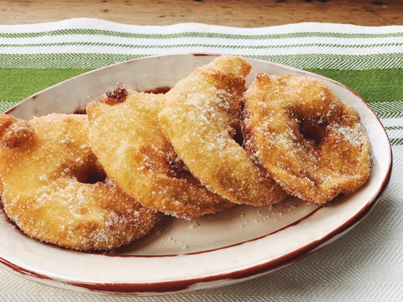 apple fritters