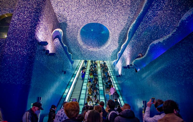 Crater de Luz in the Toledo station of the Naples metro