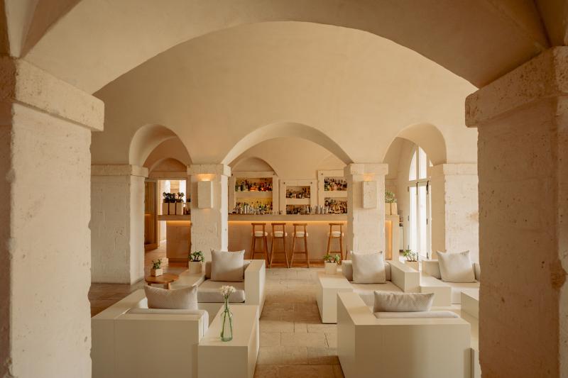 Bar del Portico at Borgo Egnazia