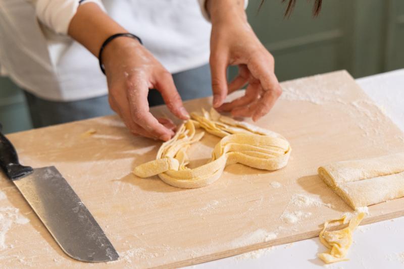 Eat and Walk Italy Italian pasta cooking class