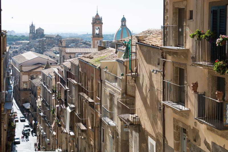 Best of Sicily: Shopping for Ceramics in Caltagirone