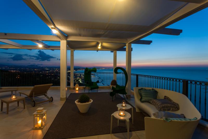 Inspired Stays: A Taste of ‘La Dolce Vita’ at Hotel Posillipo on the ...