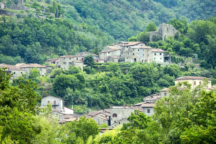 off the beaten track Tuscany