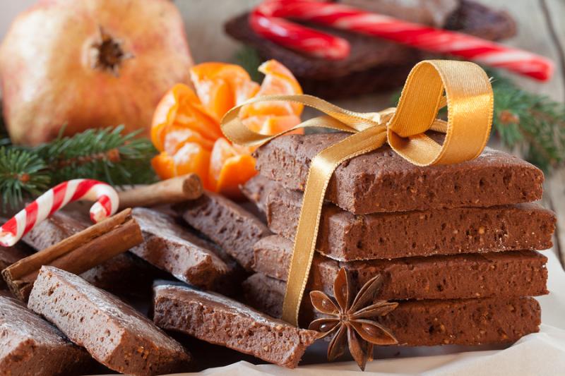 Mostaccioli cookies with holiday decoration