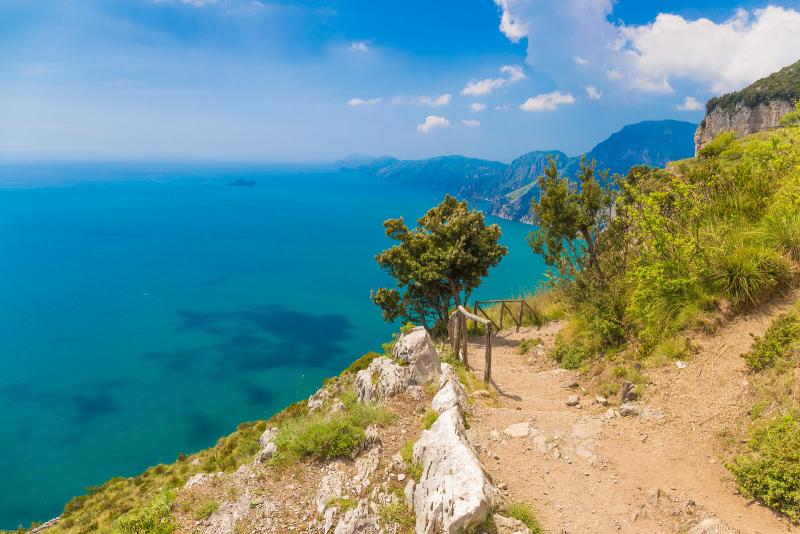 walking in the Amalfi Coast