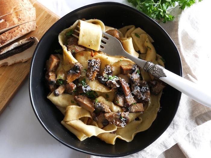 Pappardelle With A Creamy Mushroom Sauce | ITALY Magazine