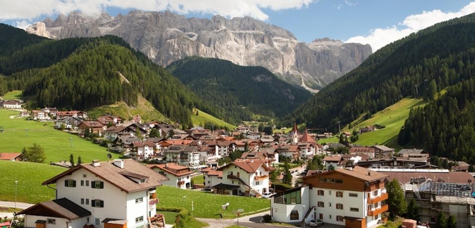 Selva Di Val Gardena Wolkenstein In Groeden Italy Magazine