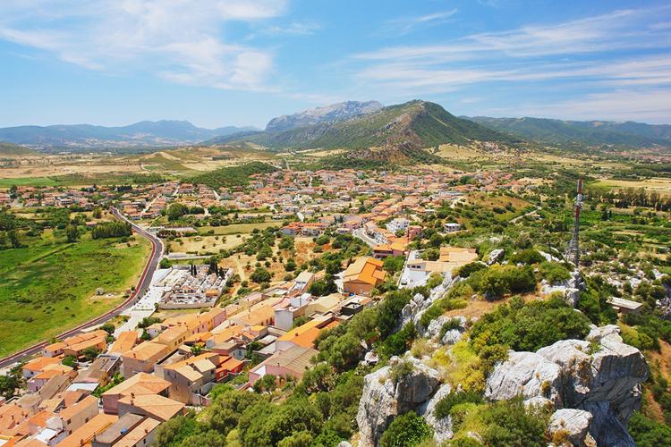 best Sardinian towns